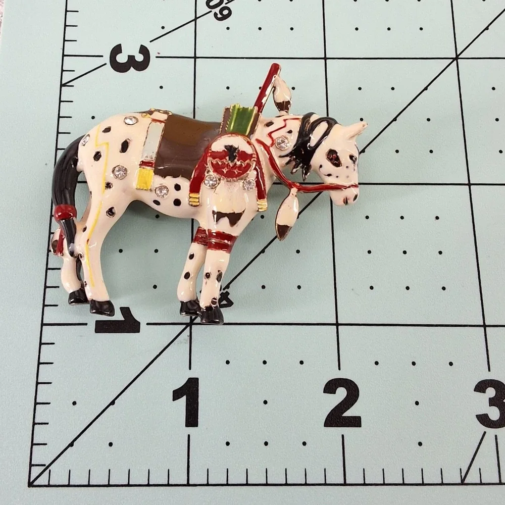 TOPP Trail of Painted Ponies War Pony Vintage Enamel‎ Horse Brooch Pendant Pin